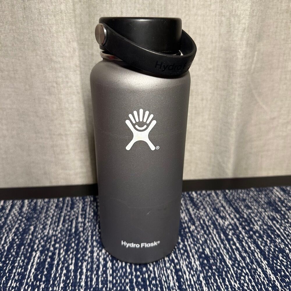Grey Hydro Flask 32 oz